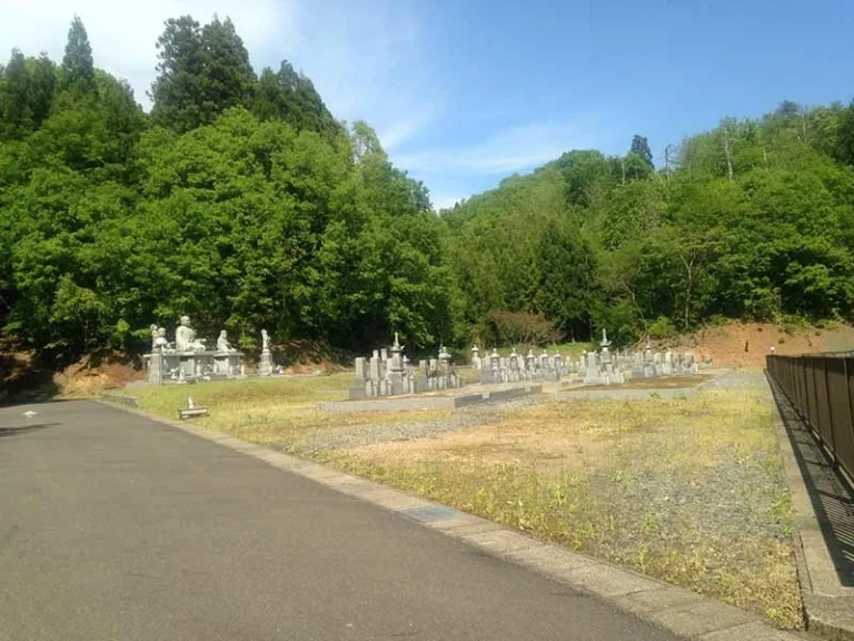 泰澄大師霊園 大谷寺サンガパーク 永代墓 大地蔵尊像