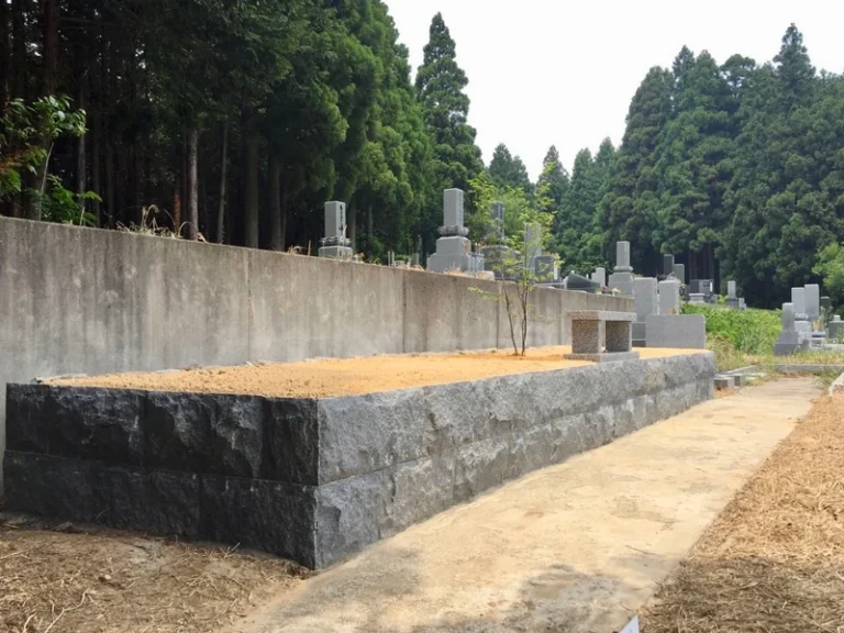 高尾公園 樹木葬墓地