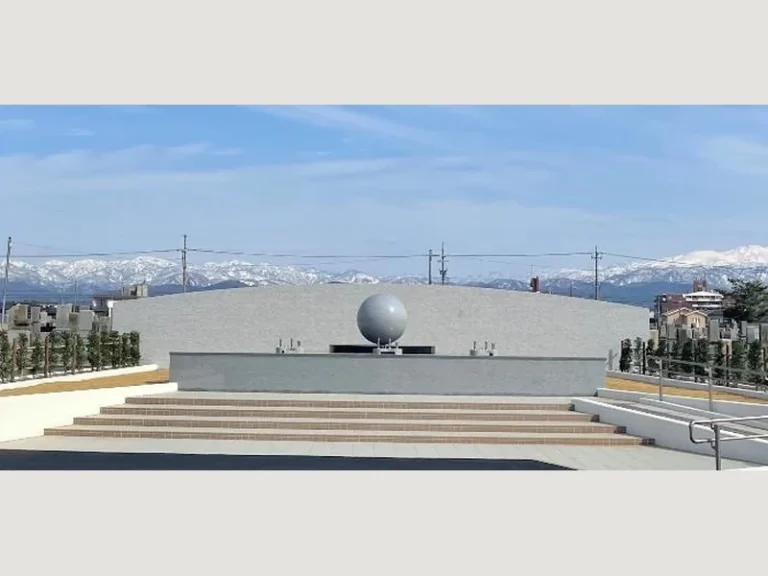小松市合葬墓