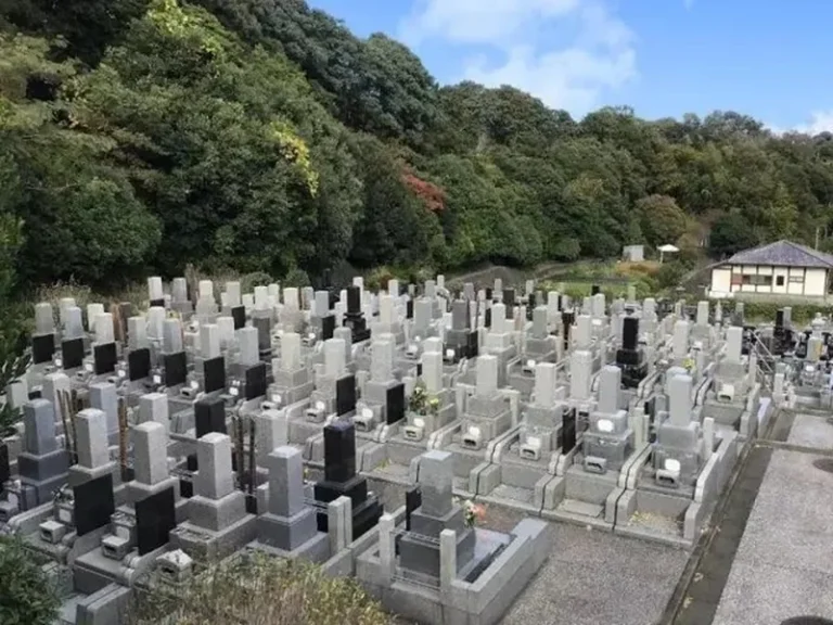 横浜港南台霊園 樹木葬