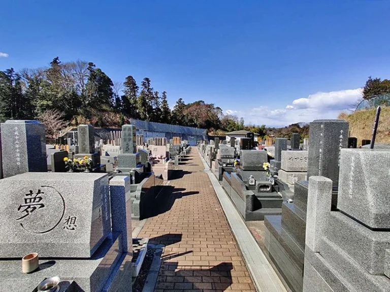 緑ヶ丘霊園(戸塚区) 永代供養墓