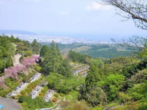 小田原市営 久野霊園 合葬式墓地