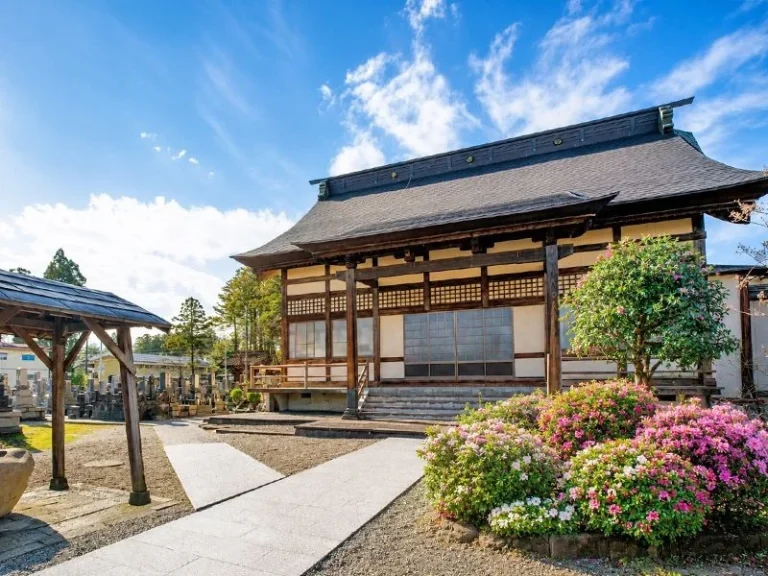 上越高田霊園 性宗寺 永代供養墓「燈」