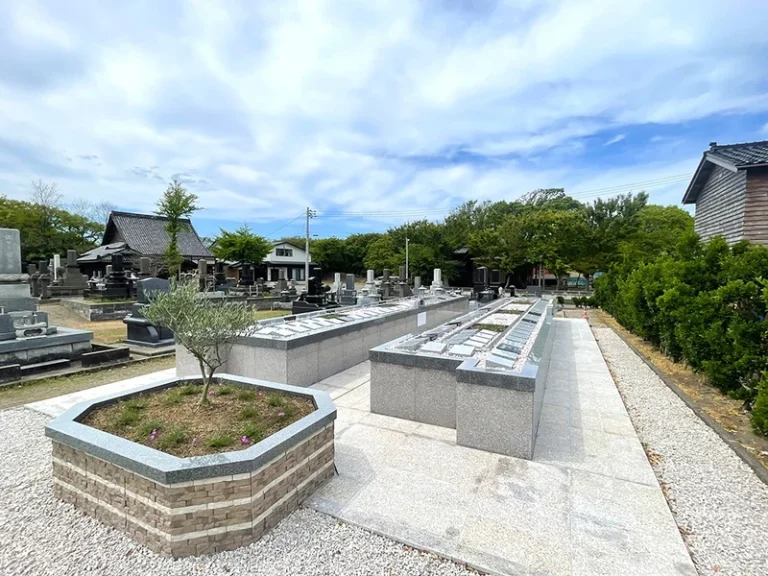 浄照院 樹木葬 こもれび