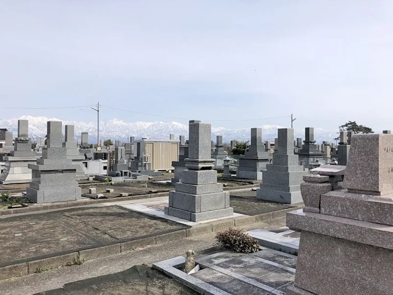 利生寺 浜黒崎墓地