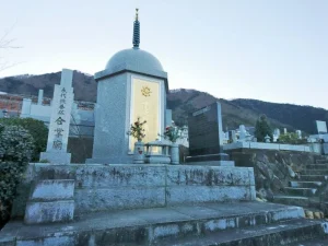 福泉寺 合掌廟