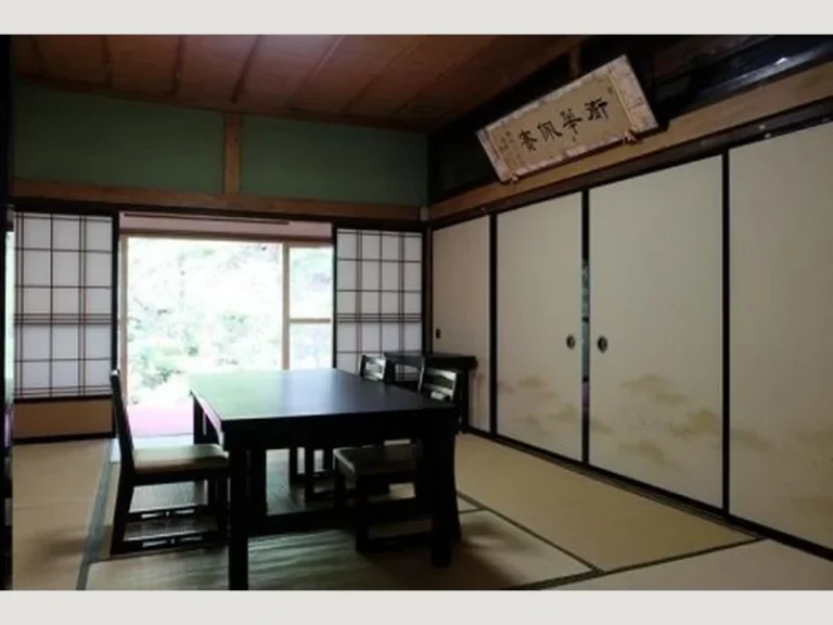 行学院 覚林坊